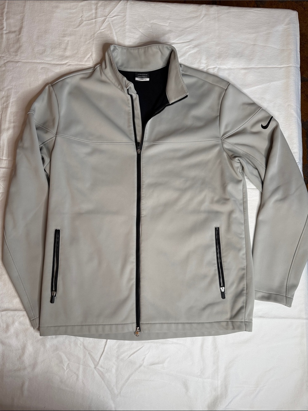 Nike Men’s Light Gray Performance Golf Full-Zip Jacket